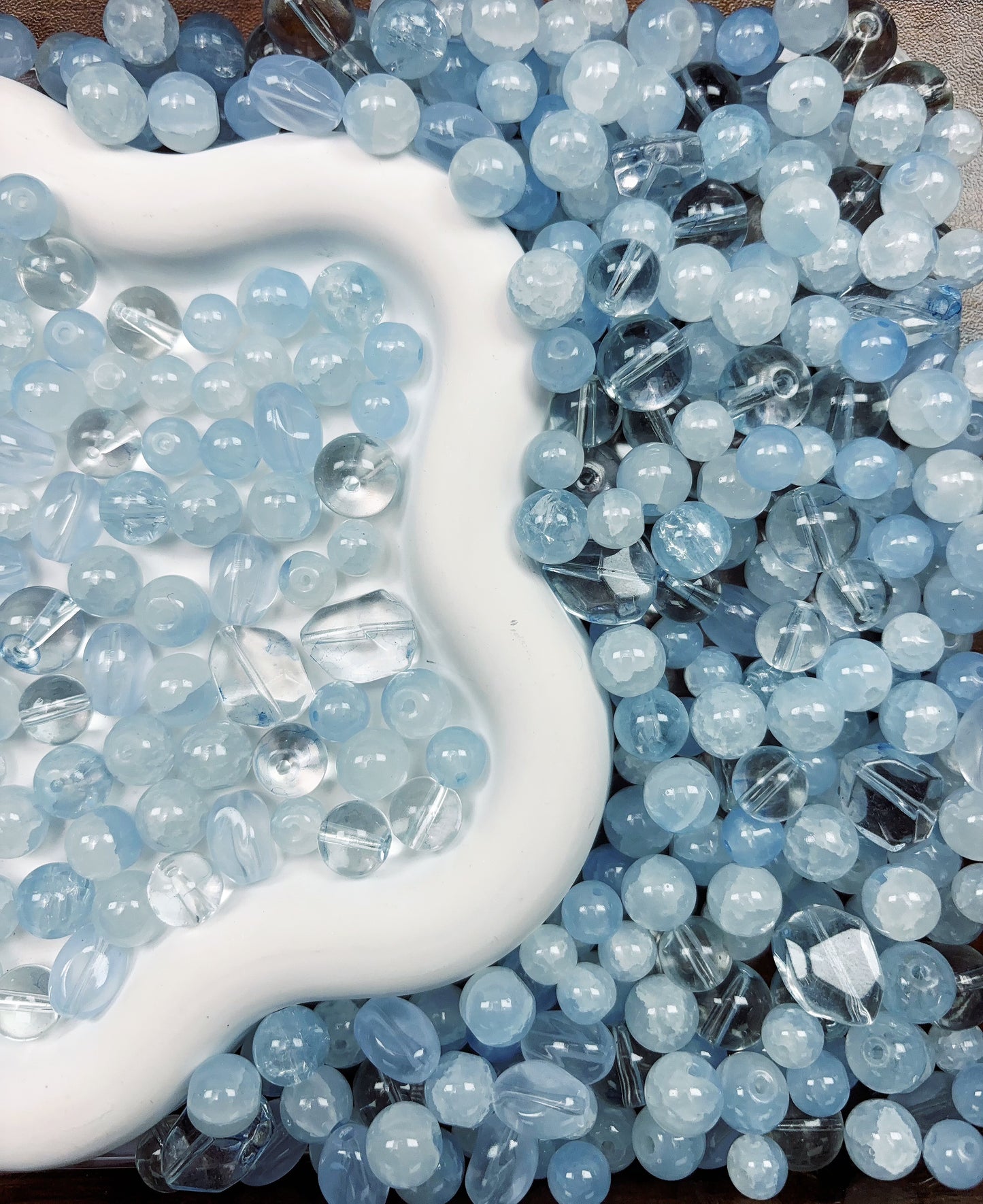 【A106 Serene Sky 】4-6mm Mix Baby Blue Colored Glass & Glaze Beads