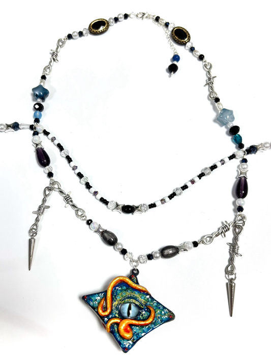 Abyss-Eye Necklace