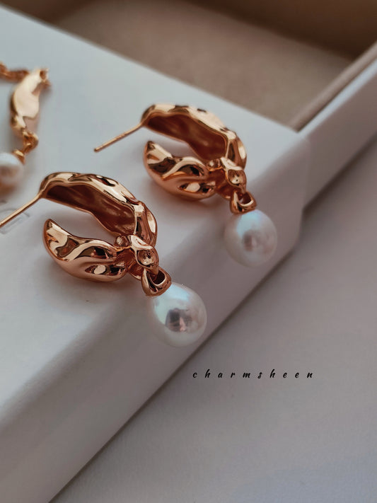 [Moonlight] Stillness Sterling Silver Freshwater Pearl Necklace