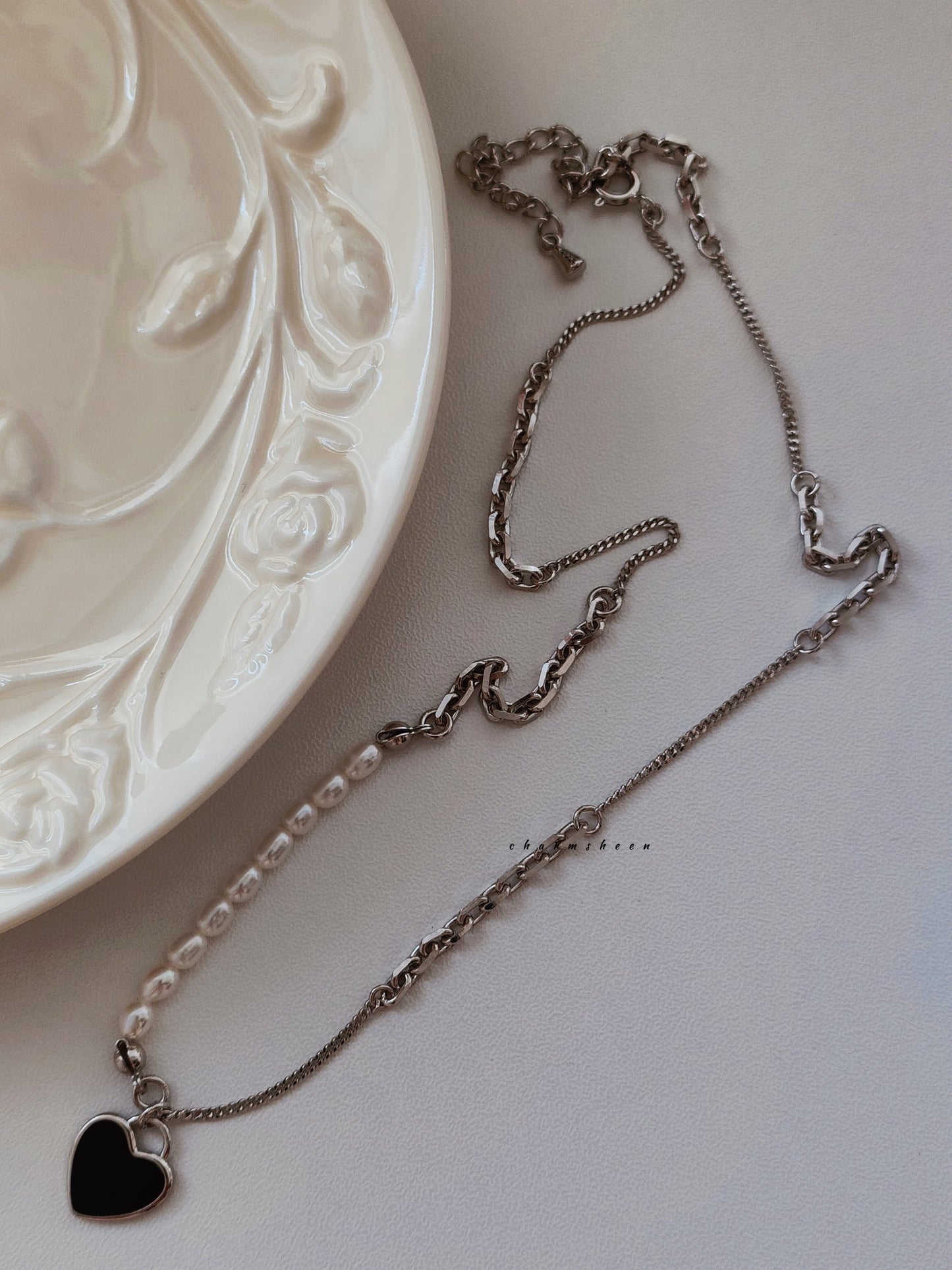 [Heart Beat] 18k Gold Planting Freshwater Pearl Enamel Necklace
